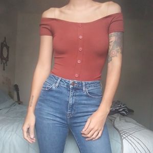 Rust red off the shoulder tee shirt